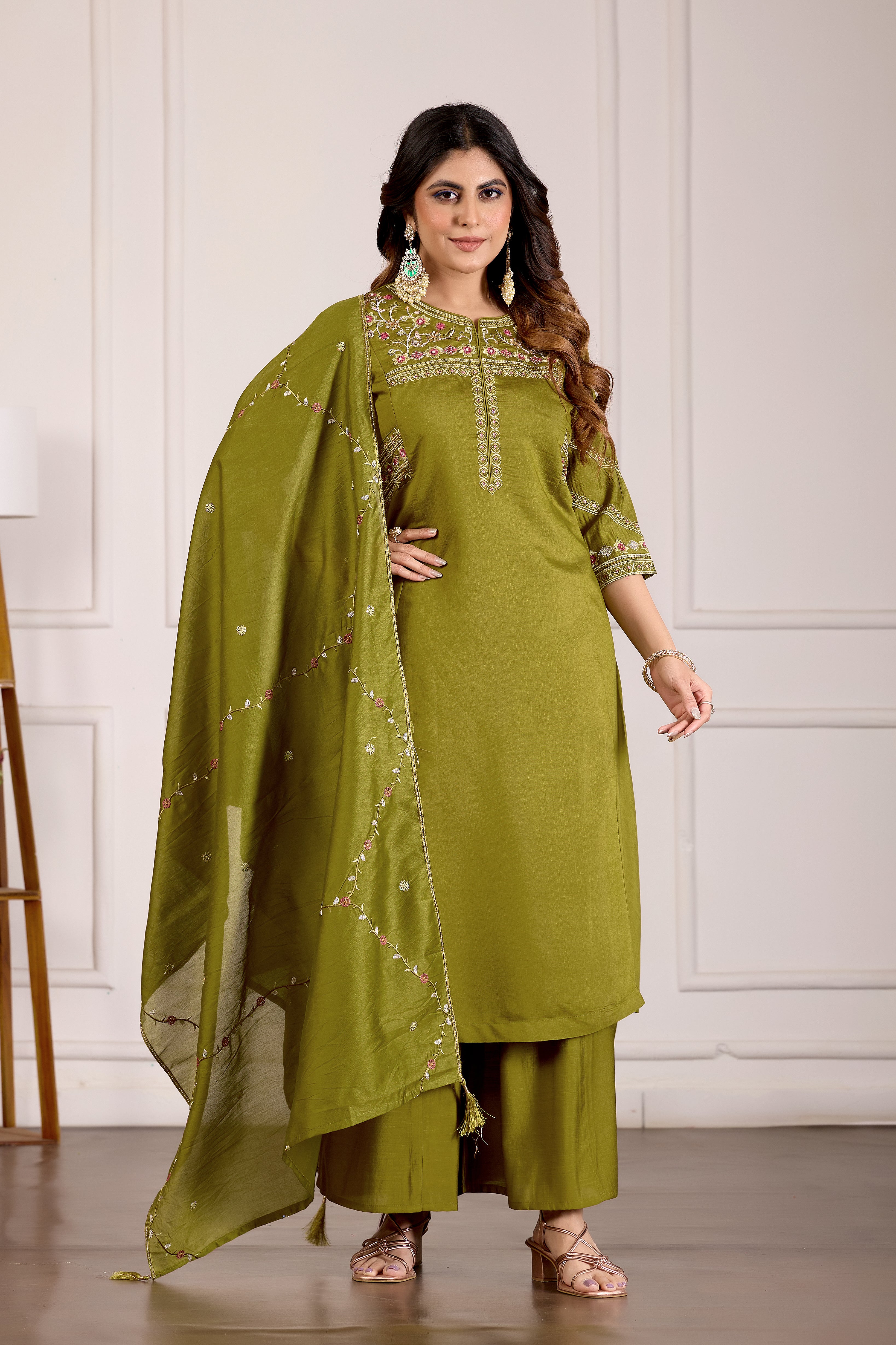 Elegant Mehndi Green Viscose Mango Silk Anarkali Kurti Set