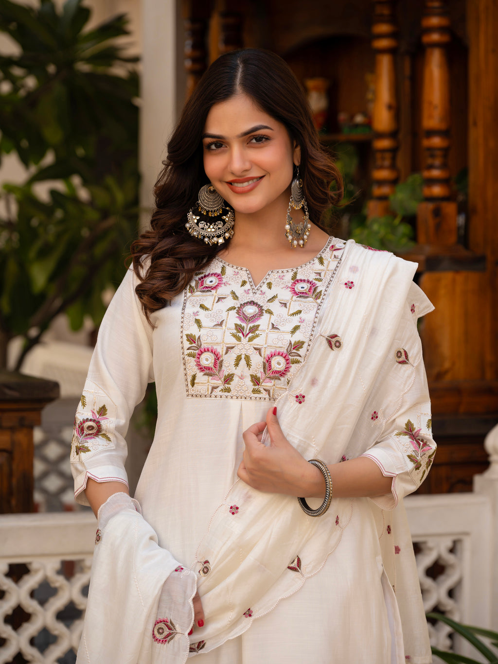 Women’s White Embroidered Mango Silk 3-Piece Suit Set
