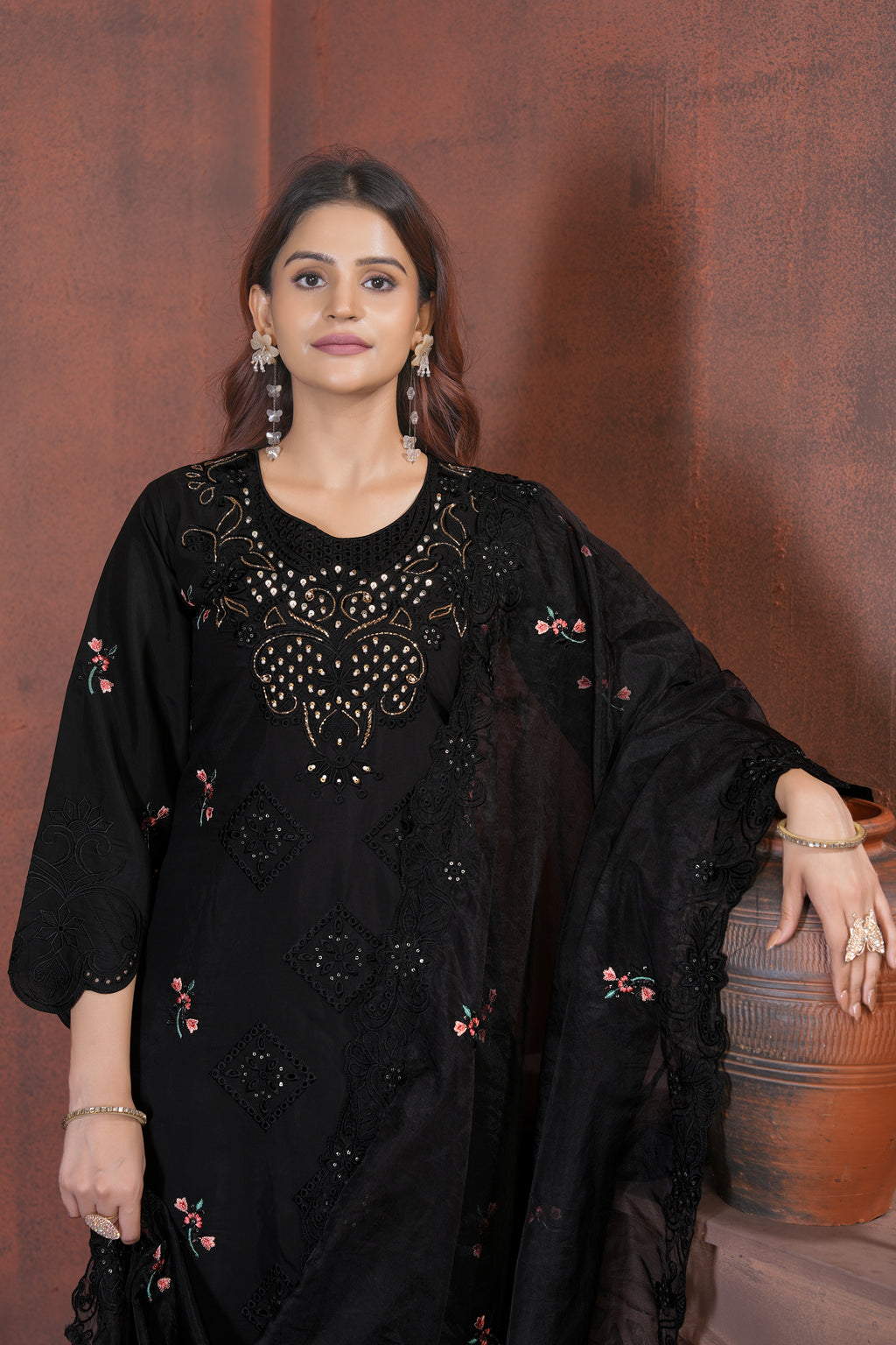 Black Heavy Viscose Roman Silk Embroidered Kurti Pant Dupatta Set
