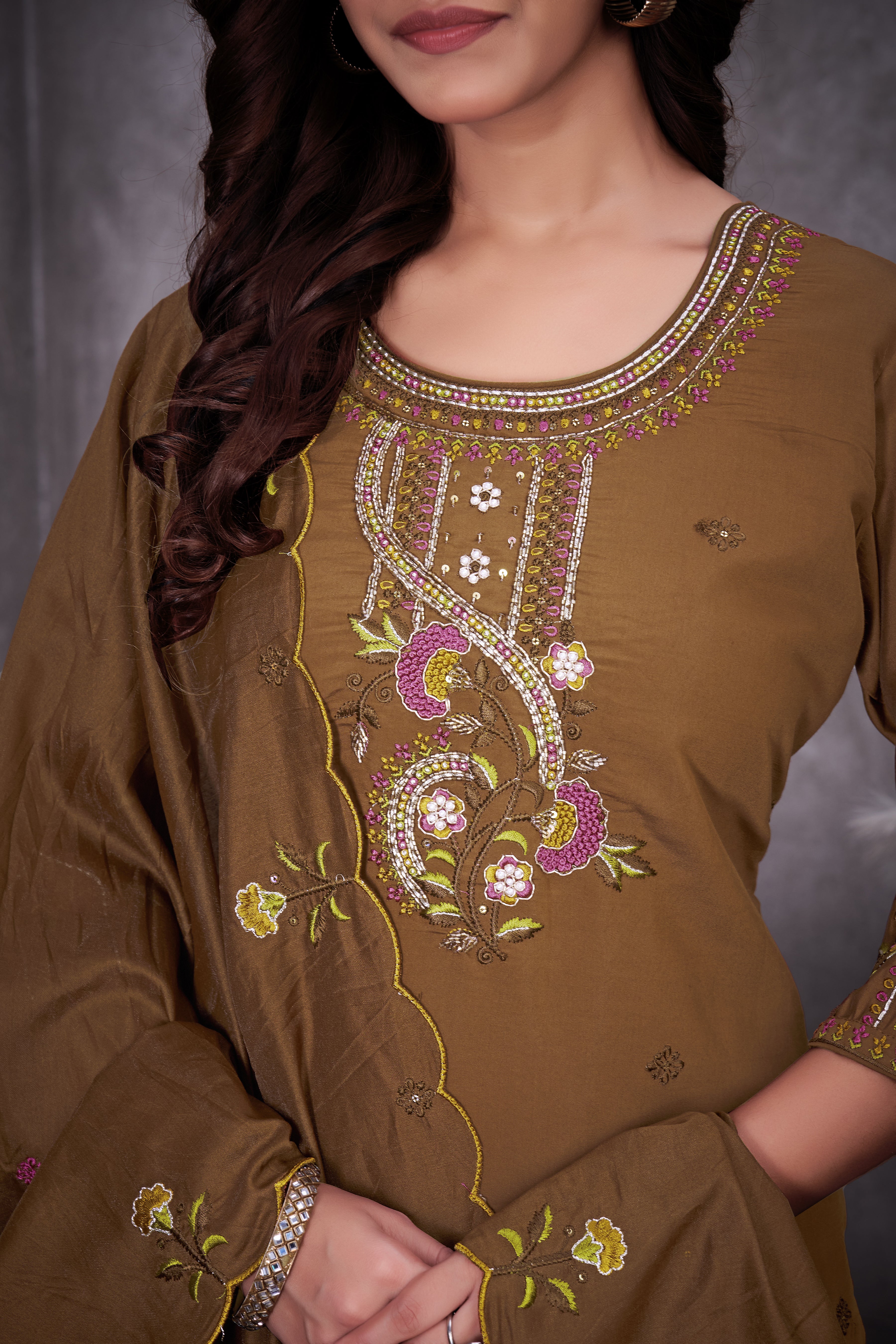 Premium Roman Silk Traditional Women’s Suit Set