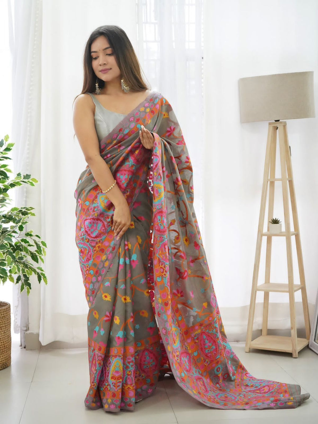 Women's Designer Pure Soft Kashmiri Pasmina Kachi Work Saree