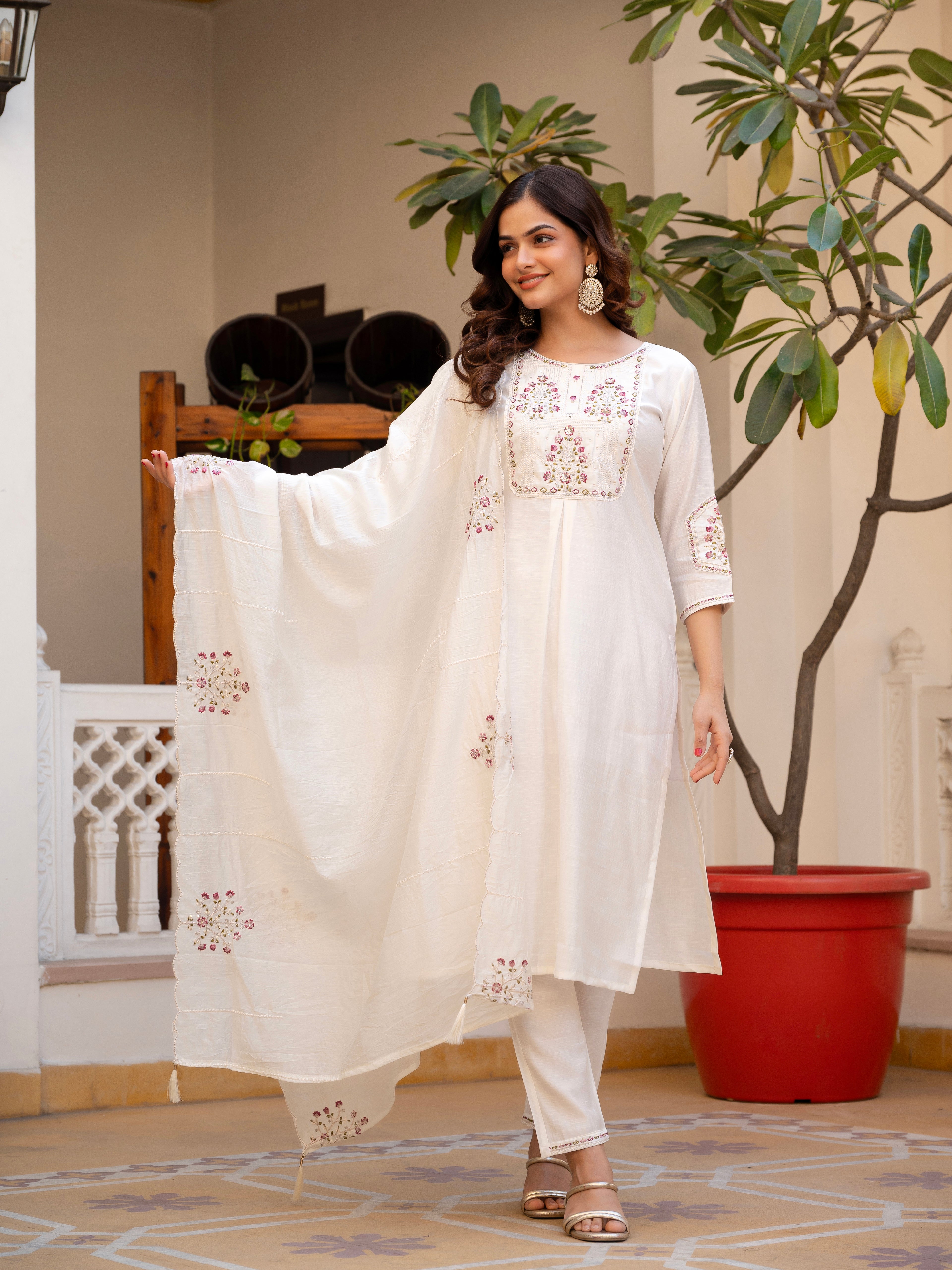 Very Attractive White Pure Viscose Mango Silk Suit Set