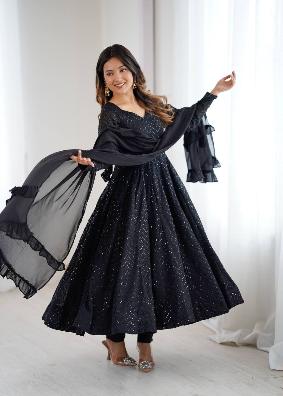 Beautiful Embroidered Soft Fox Georgette Anarkali Suit Set with Dupatta