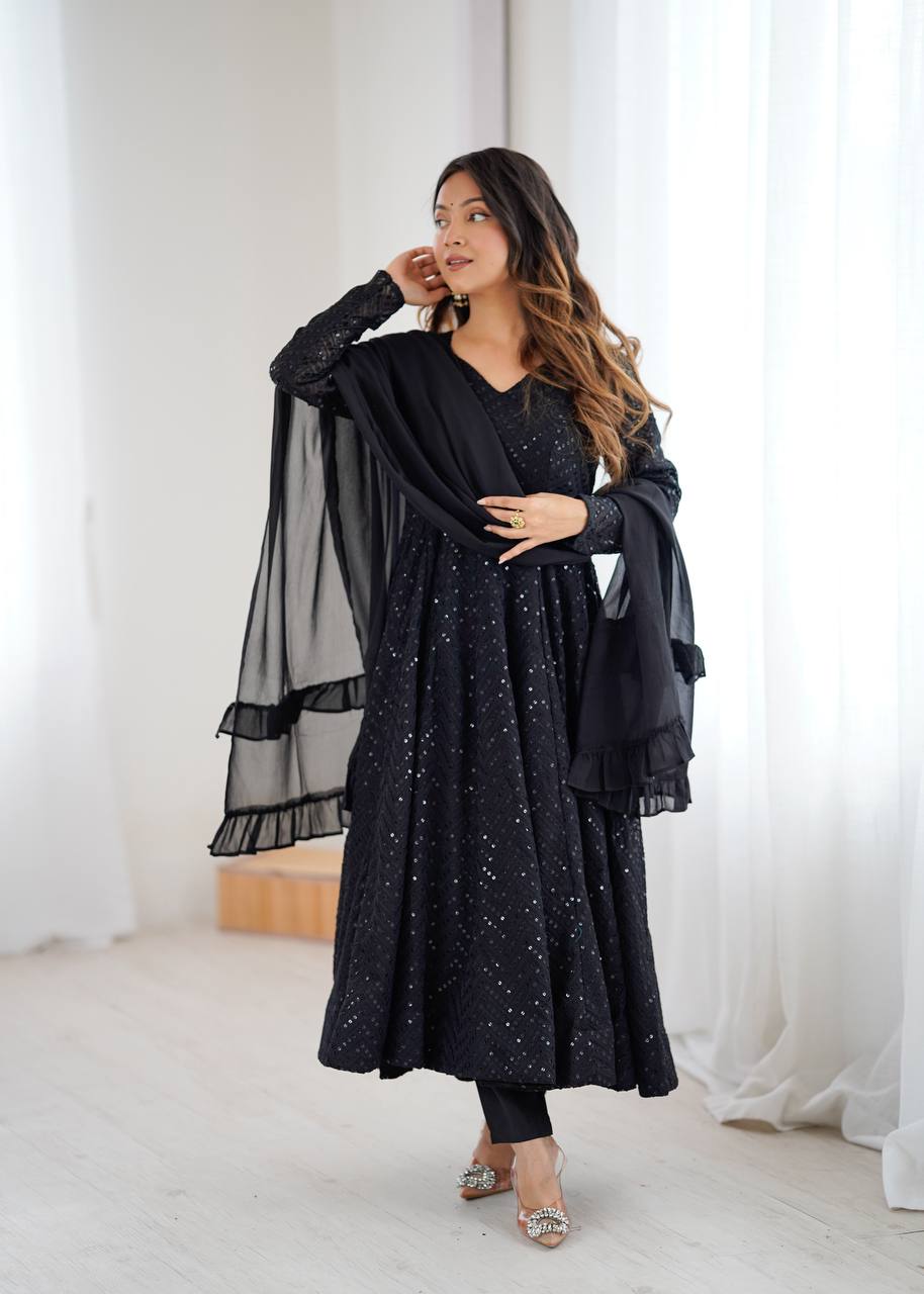 Beautiful Embroidered Soft Fox Georgette Anarkali Suit Set with Dupatta