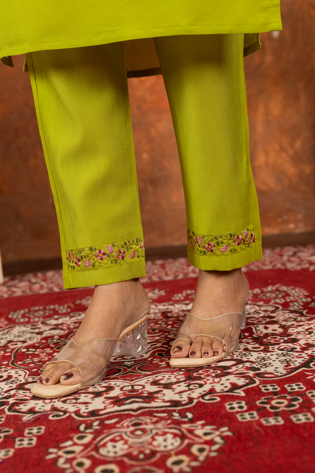 Women’s Marina Silk Embroidered Straight Suit Set
