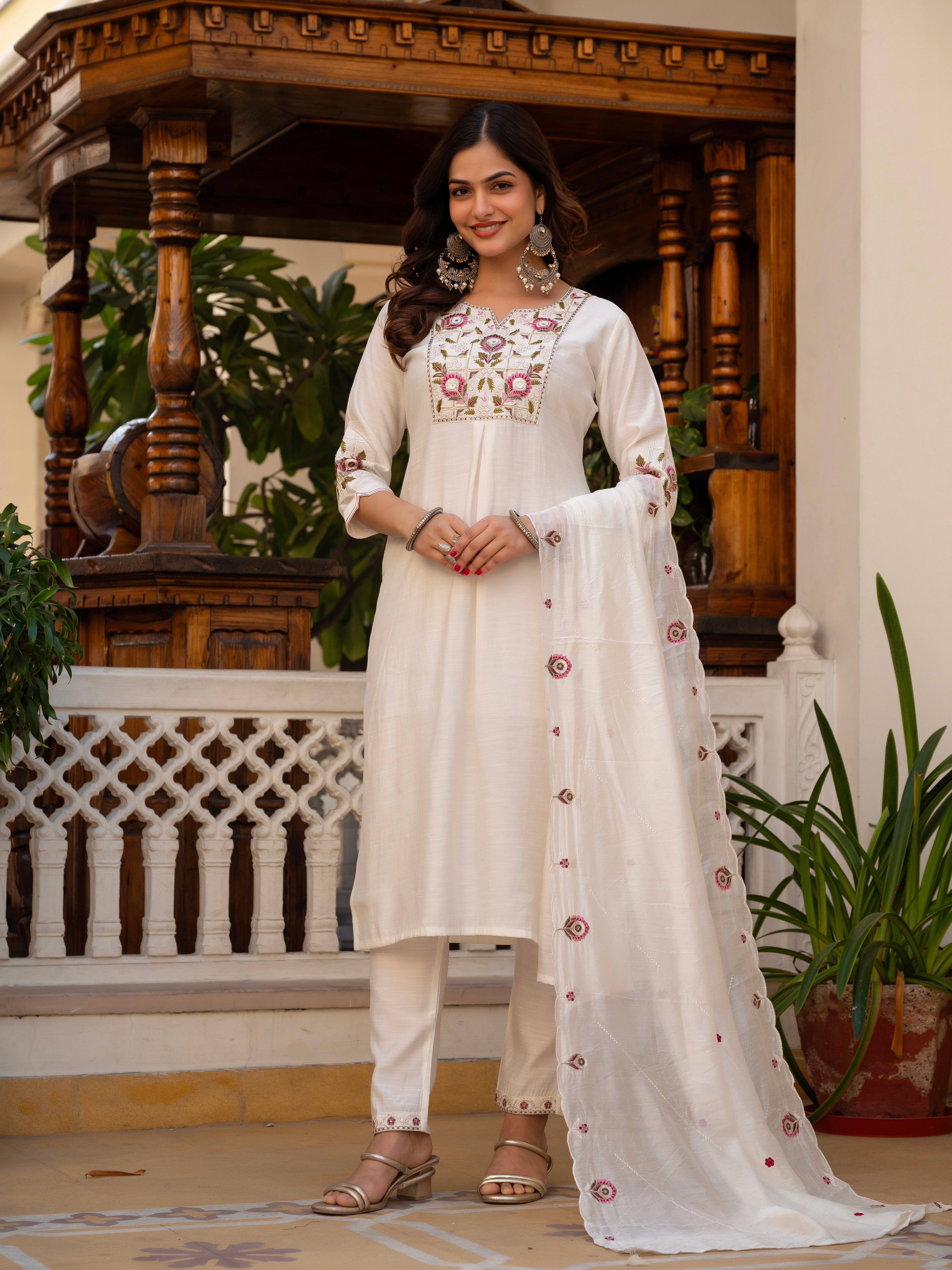 Women’s White Embroidered Mango Silk 3-Piece Suit Set