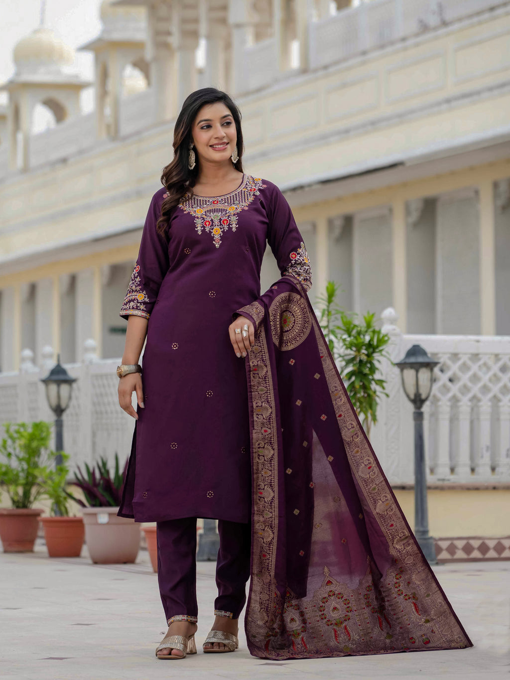 Very Beautiful Wine Premium Roman Silk Suit Set