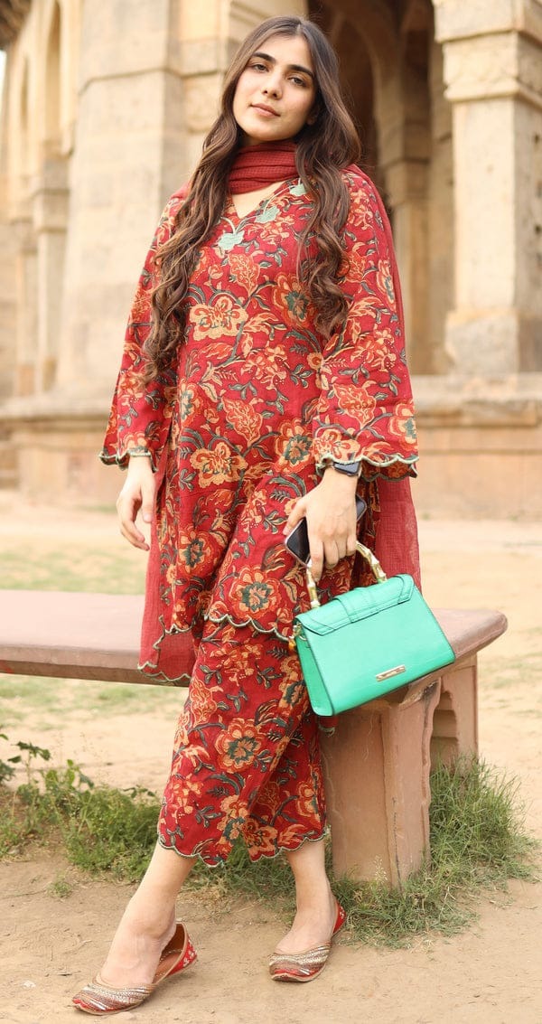 SOMIYA Women’s Pure Cotton Printed Suit Set with Dupatta