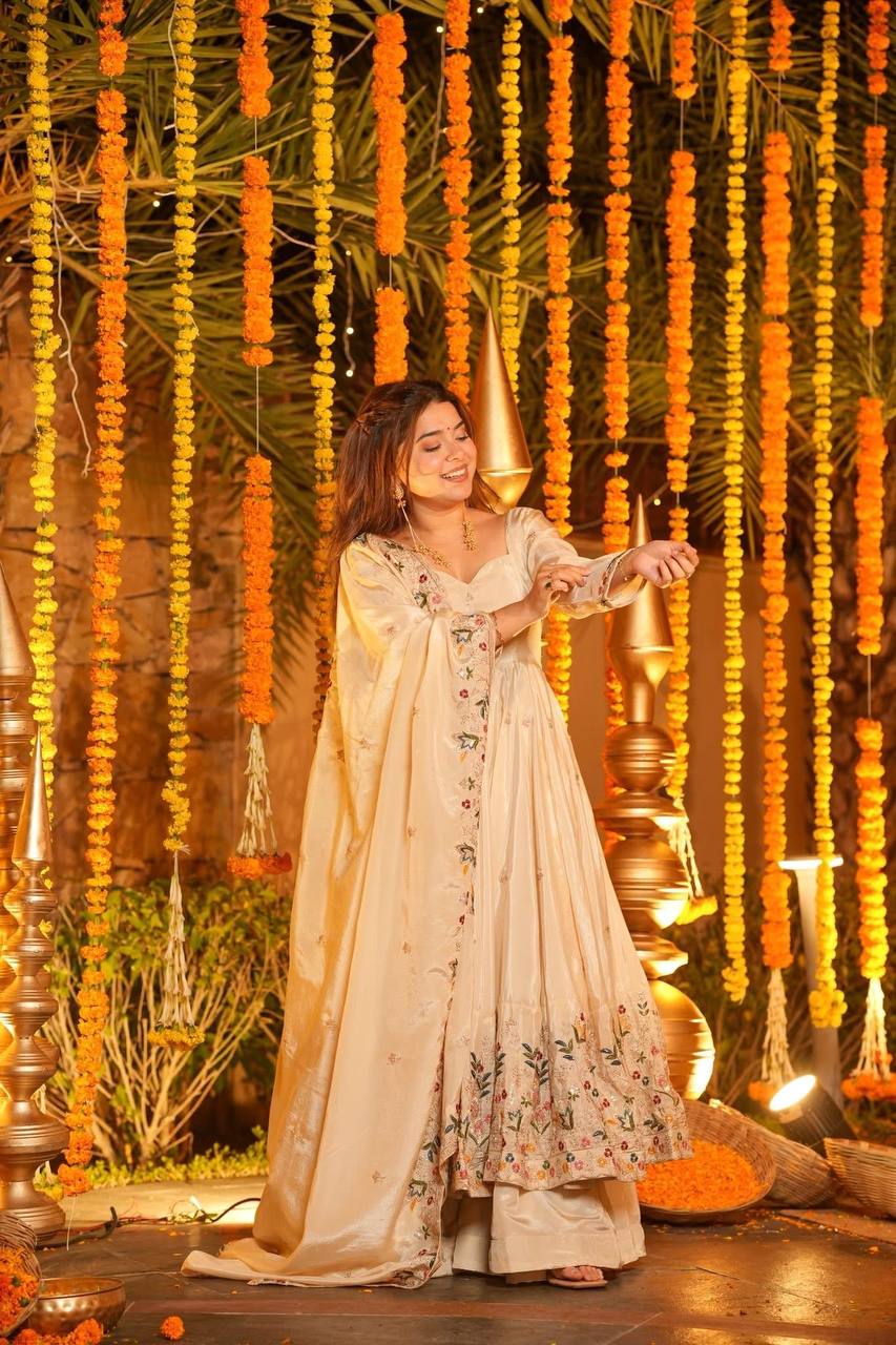 Very Gorgeous Designer Heavy Crepe Silk Anarkali Suit Set