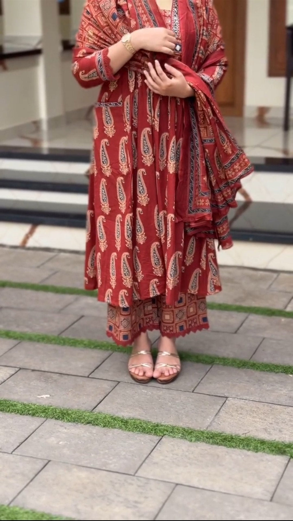 VERY BEAUTIFUL PURE COTTON AJARAKH SUIT SET