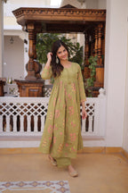 Elegant olive green ethnic kurta set