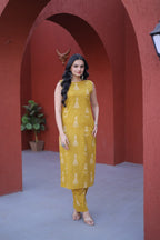 Women Mustard Printed Cotton Kurta Pant Set