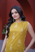 Women Mustard Printed Cotton Kurta Pant Set
