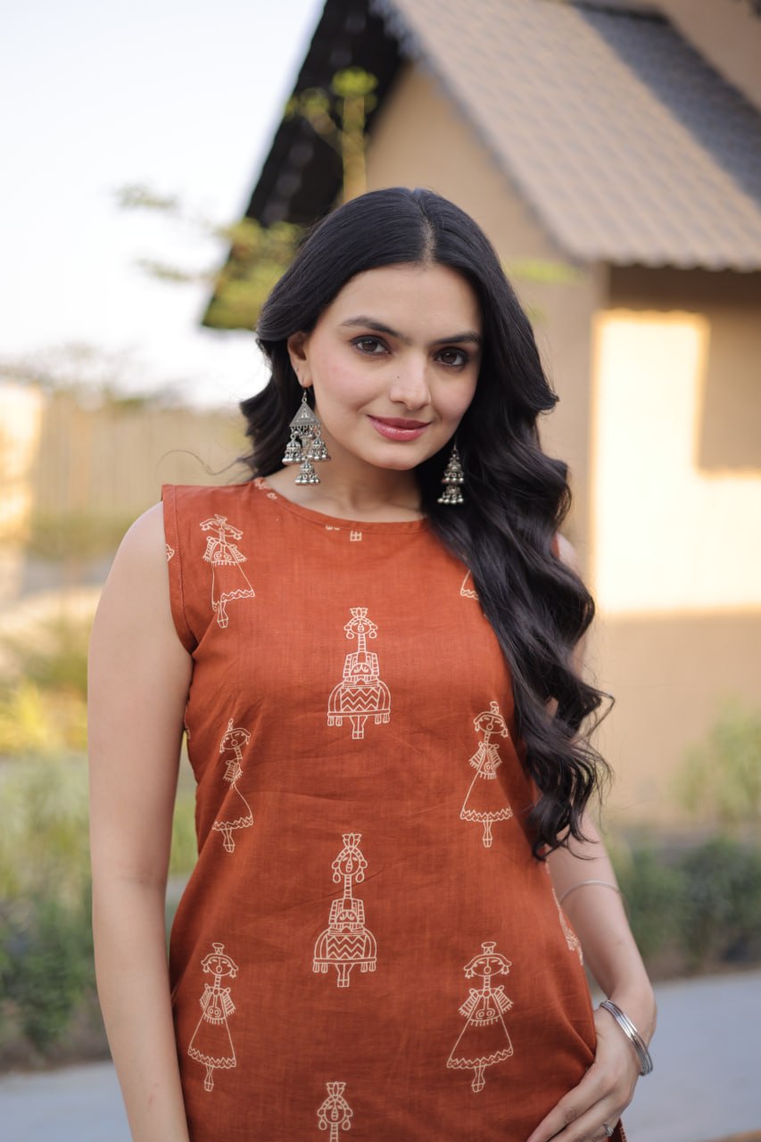 Women Ethnic Printed Cotton Kurta Set