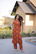 Women Ethnic Printed Cotton Kurta Set