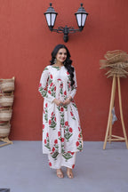 Women White Red Floral Print Cotton Kurta Pant Set