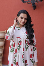 Women White Red Floral Print Cotton Kurta Pant Set