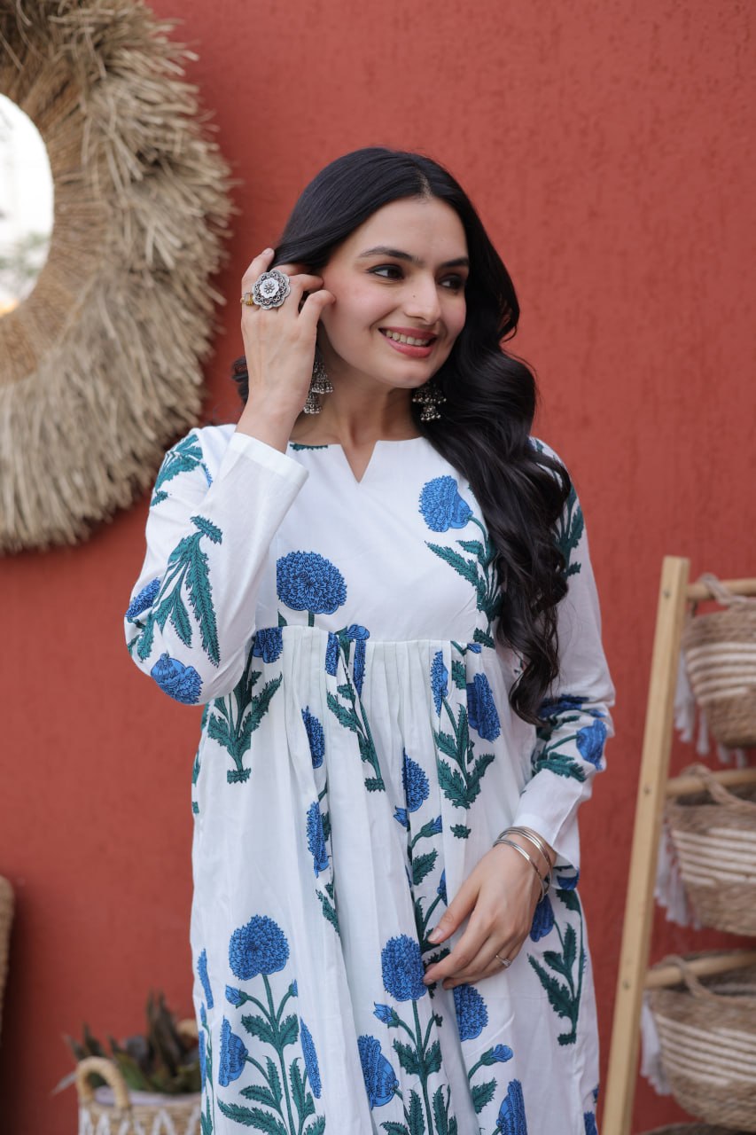 Women’s White Cotton Kurta Set with Handblock Floral Print